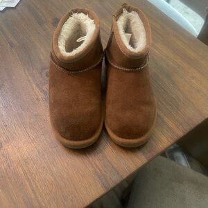 Warm Sherpa and Suede booties